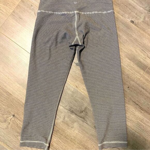 LULULEMON Wunder Under Crop Tonka Stripe Legging Rare 6 - Picture 3 of 6